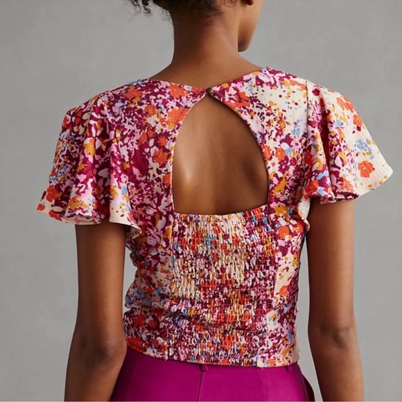 34. Anthropologie Floral Flutter Sleeves Cropped Smocked Top Blouse Medium - Picture 3 of 7